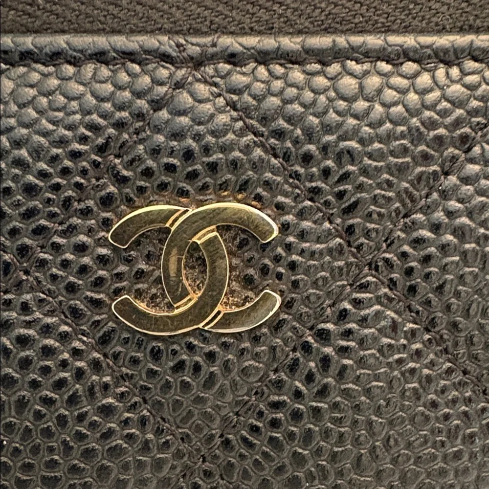 Chanel Black Caviar Leather Zip Wallet with Original COA (EUC) 🖤🖤🖤 - Picture 3 of 16